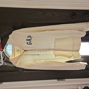 GAP off white xl men's zip up hoodie
